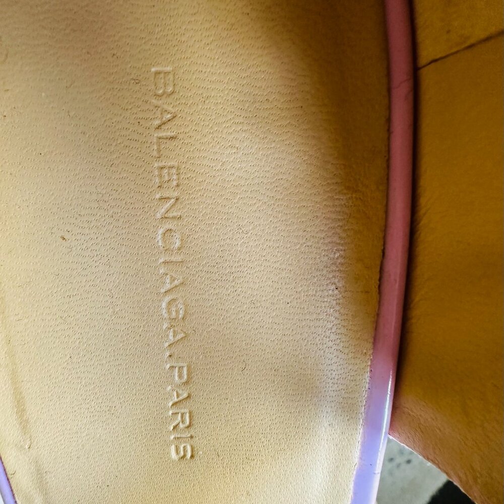 Balenciaga Pink Shoes, Cutout Patent Leather, Block Heel. Size 39 (8.5 US) - Picture 16 of 16